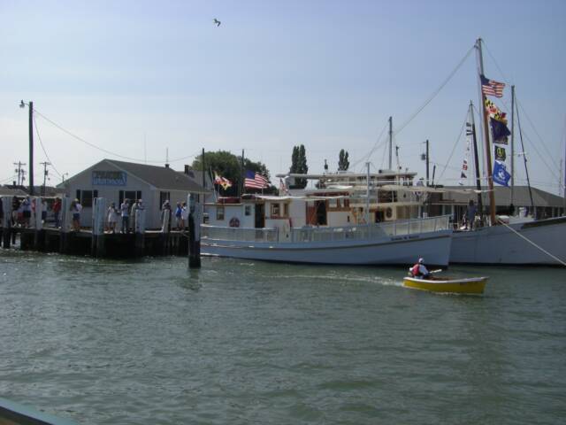 buyboat at Tangier Island.jpg.jpg