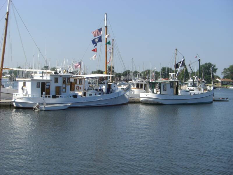 Buyboats Calvert marina.jpg