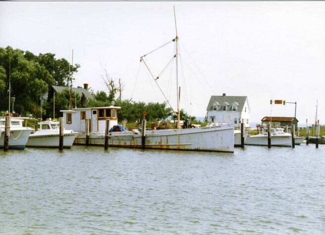 Buyboat Stewart Brothers at Hoopersville, MD