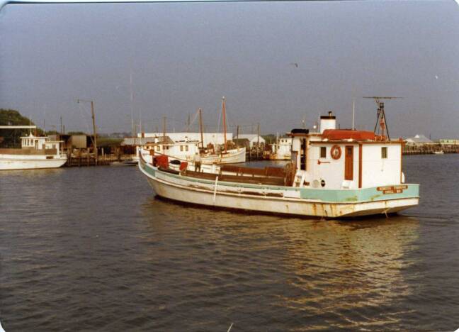 Buyboat Rebecca Forbush at Saxis, Va. 1982