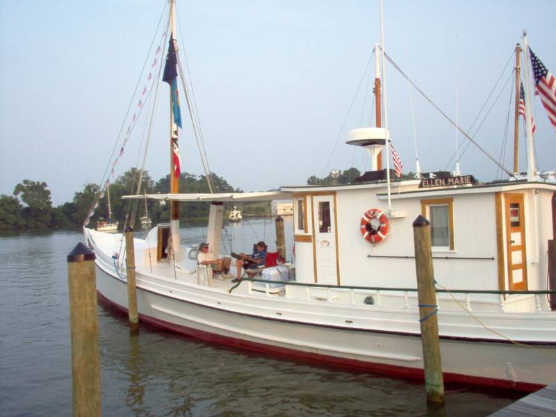 Oyster Buyboat Ellen Marie