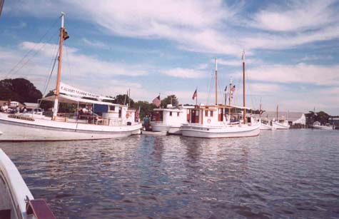 Oyster Buyboats.jpg 