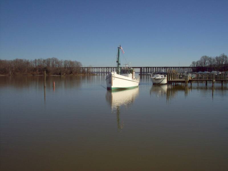 wooden oyster boat on neabsco creek.jpg