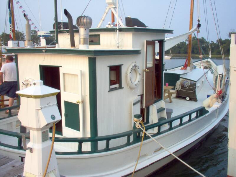 buyboat Thomas J. in Urbanna 2007.jpg