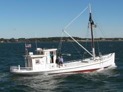 oyster buyboat pierside.jpg