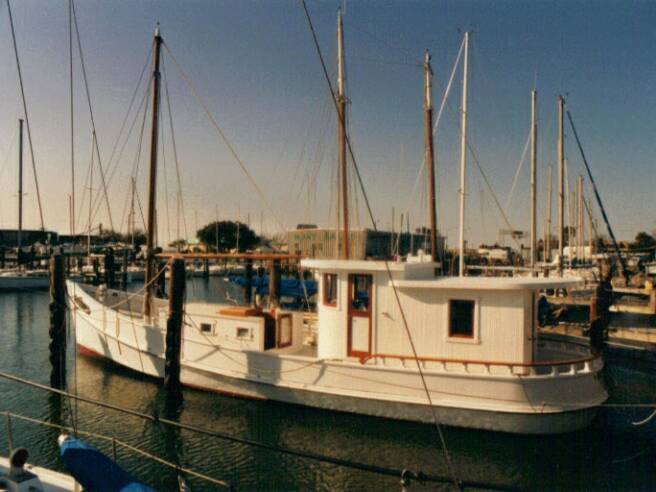 Oyster Buyboat Yamacraw, 1950's at Saxis Island, VA